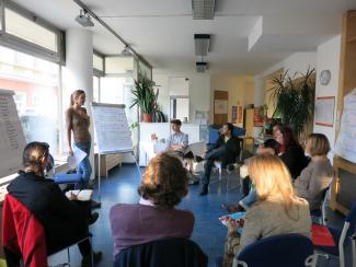 Foto: Genossenschaft für Gemeinwohl Workshopgruppe beim Arbeiten