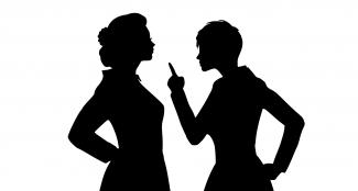 Foto: CC0 Creative Commons Zwei sich streitende Frauen